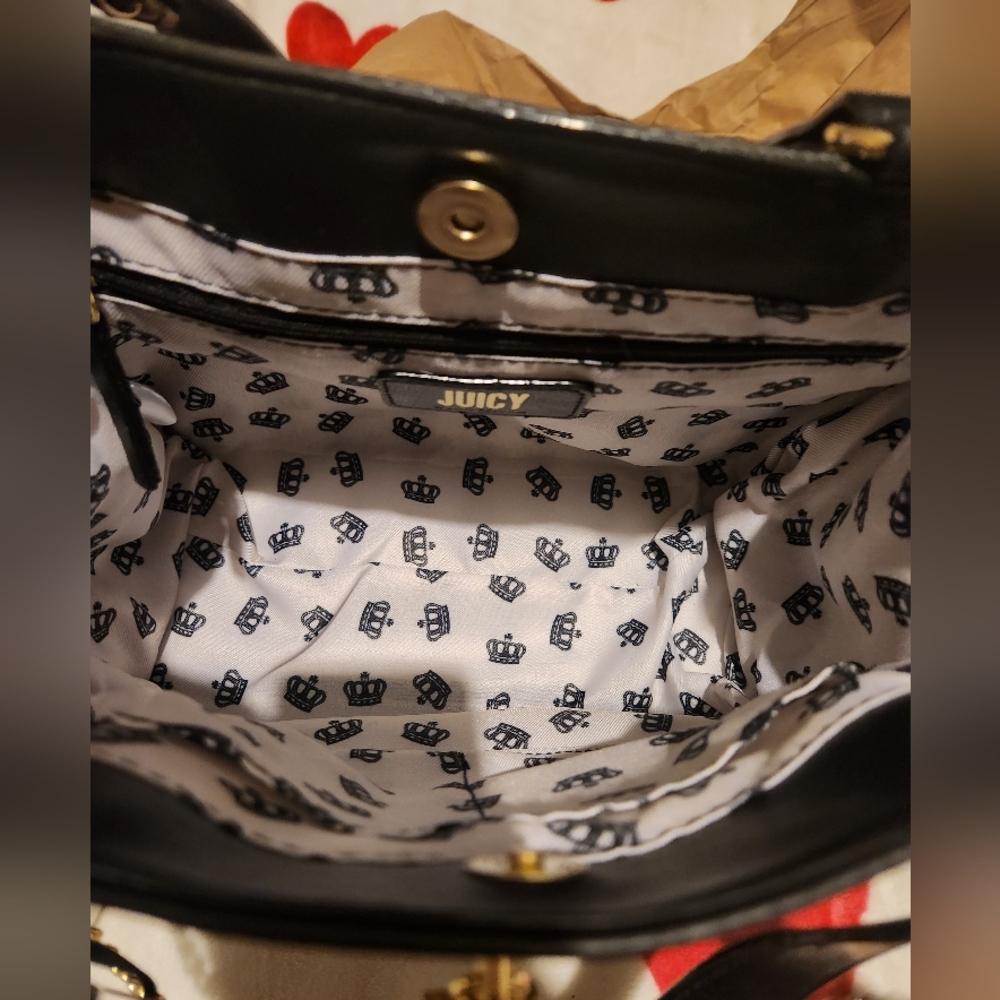 Juicy Couture Lock Satchel - Picture 7 of 8
